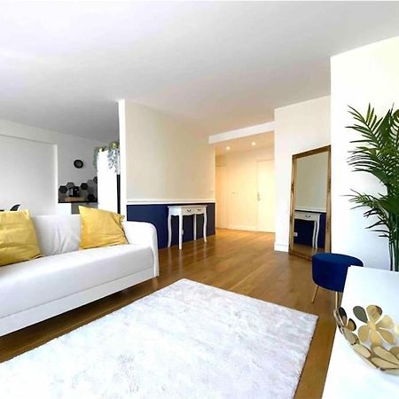 * Superbe Appartement A Versailles * 외부 사진